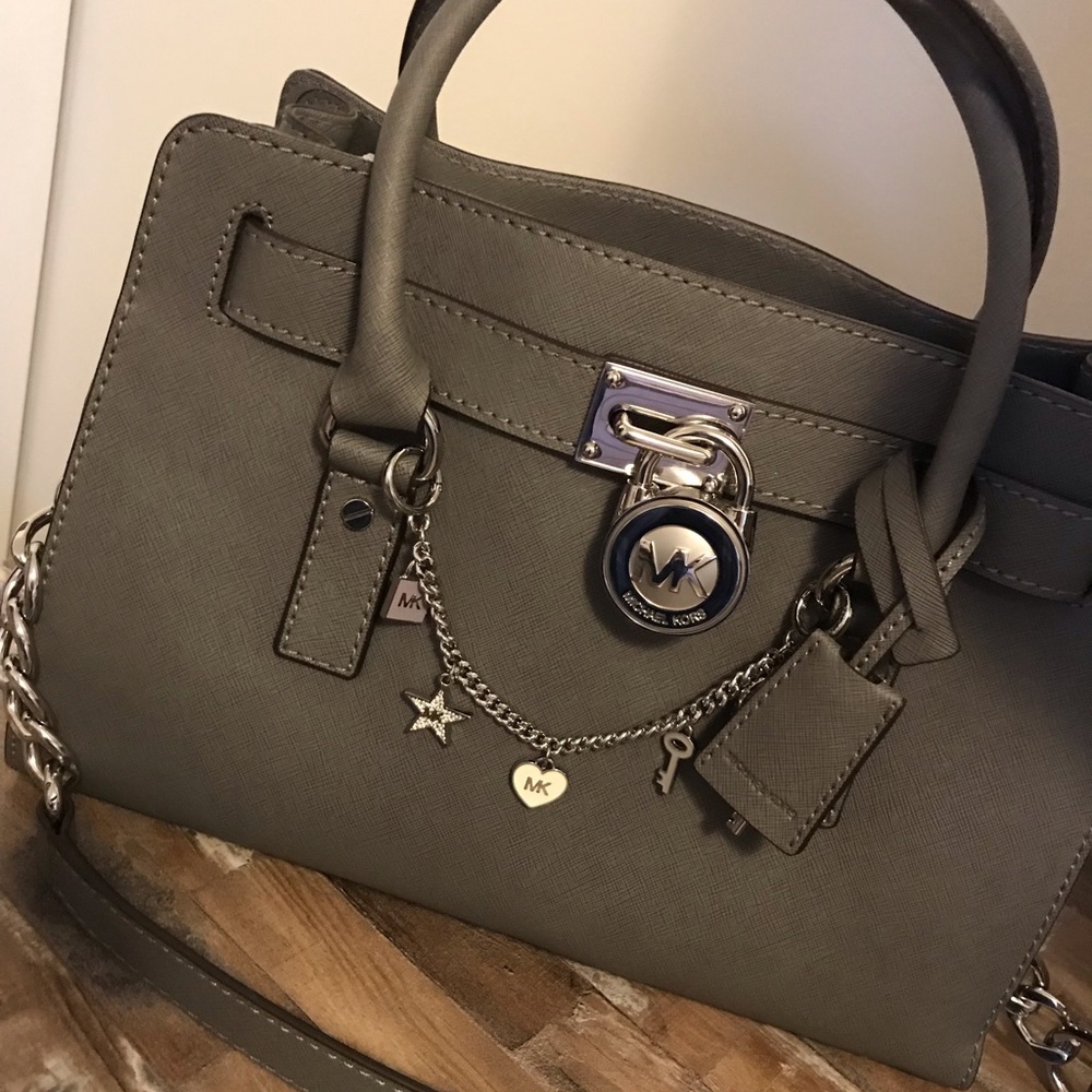 Michael Kors (Gray )Leather Hamilton.